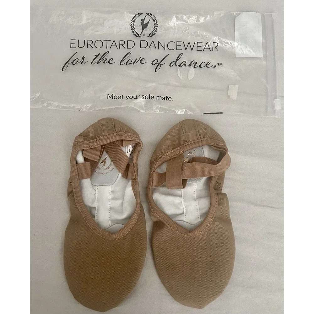 Eurotard Child Tan Assemblé‎ Split Sole Canvas Ballet Shoe A1004A Sz 4 US 34 EU